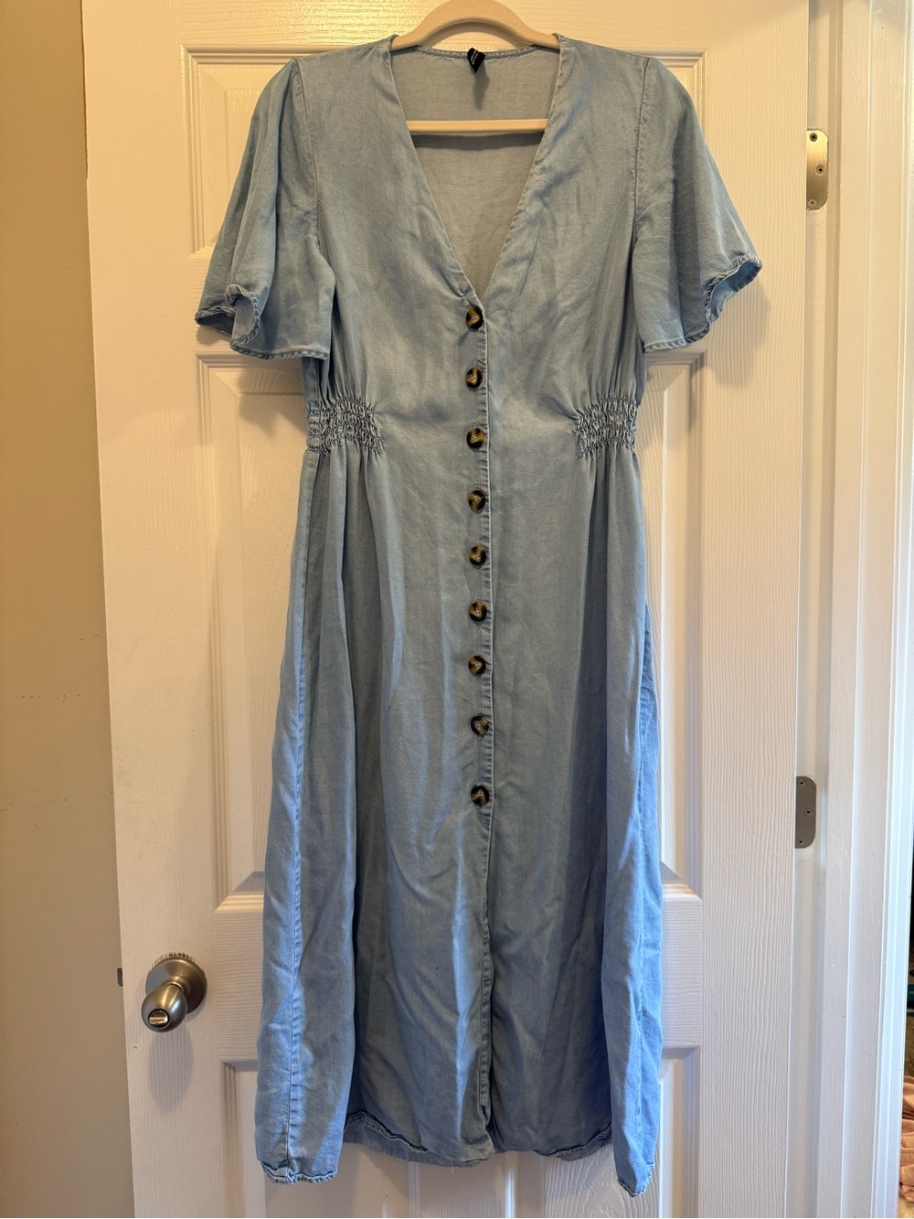 Zara Chambray Button-Front Midi Dress size L